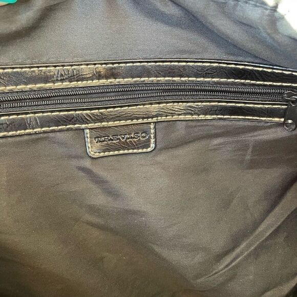 Pre-Owed Treviso Animal Print Tote with White Gold Accents - Picture 4 of 5